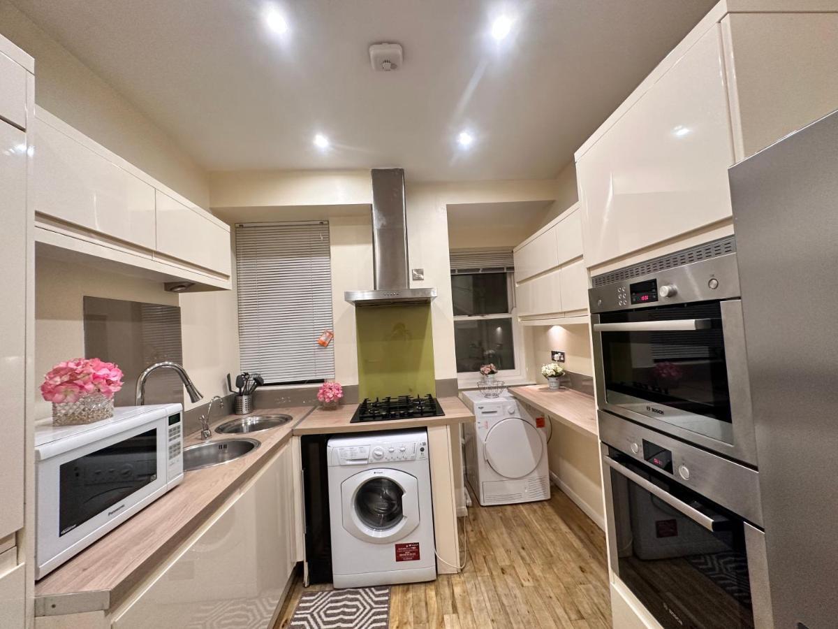 Central London 5-Bedroom, 4 Baths Lovely Villa In Marylebone ภายนอก รูปภาพ