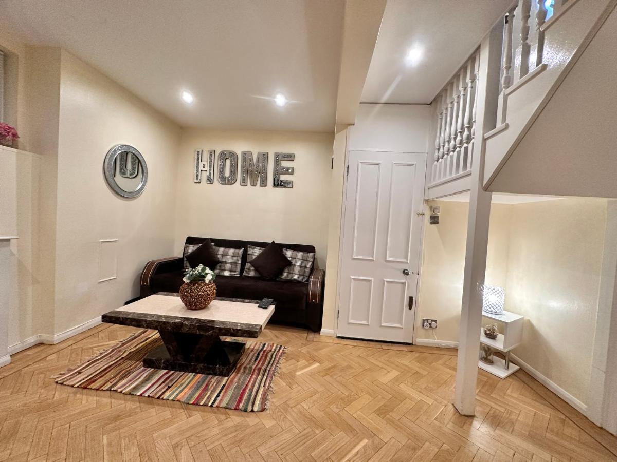 Central London 5-Bedroom, 4 Baths Lovely Villa In Marylebone ภายนอก รูปภาพ